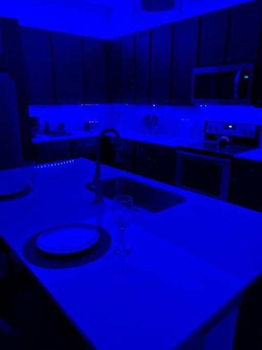 Luxury Apartment Close To Everything W Free Parking 5 Houston Esterno foto